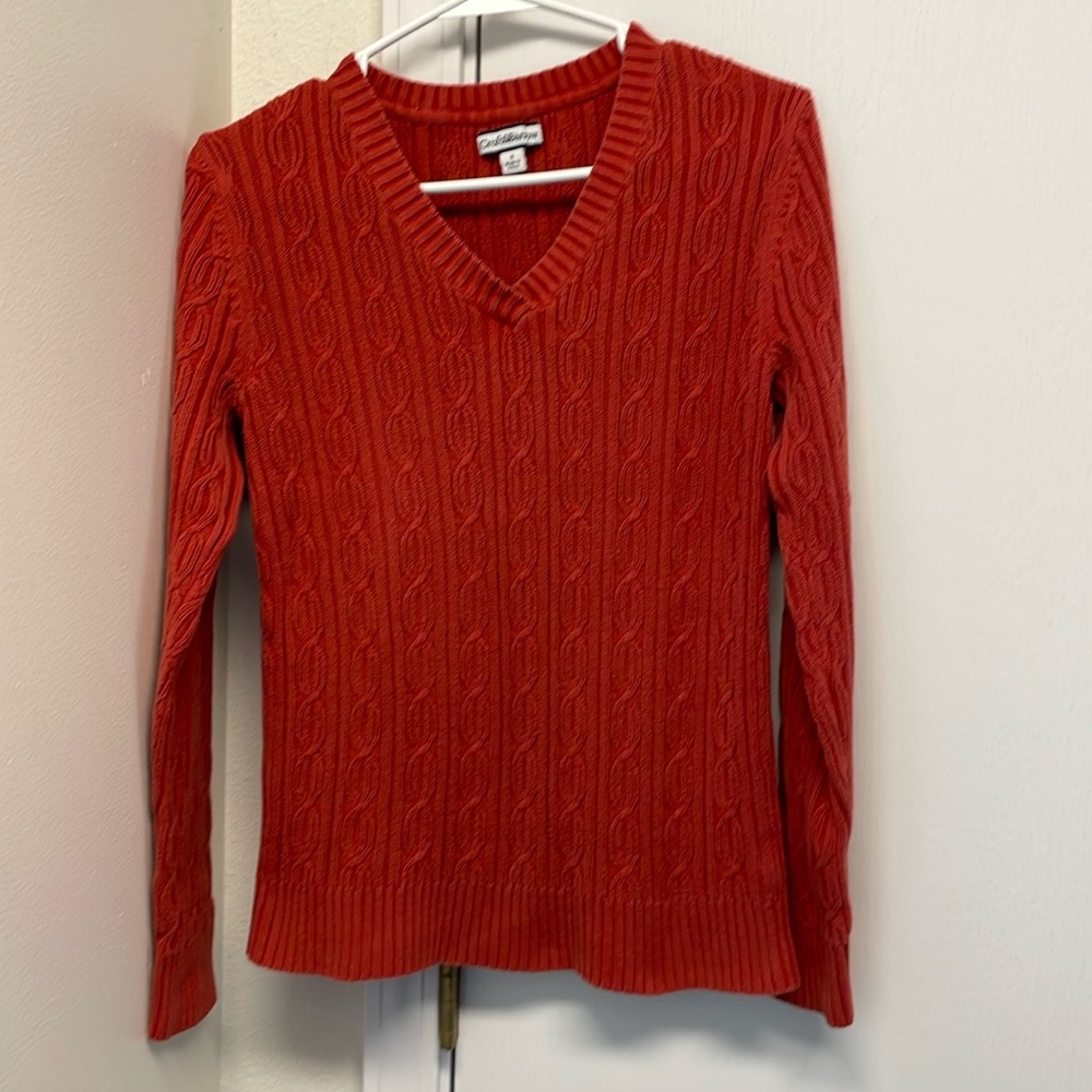 Croft and Barrow Small Women’s Orange 100% Cotton V-neck Long Sleeve Sweater